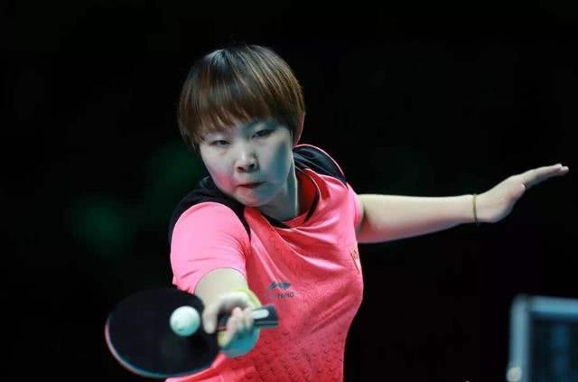 国乒男女合练世界冠军击败男队员!为世乒赛努