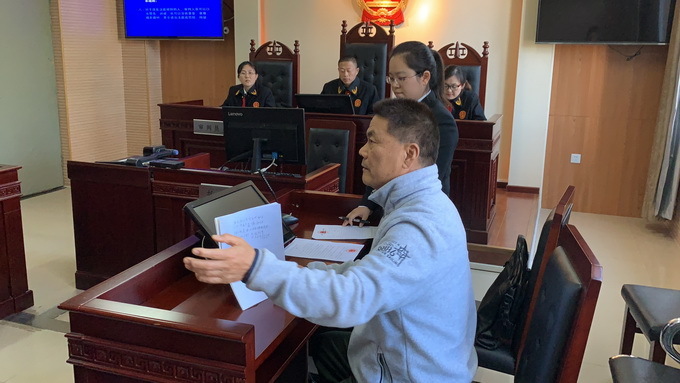 北京遗嘱继承案:为销毁证据 被告当庭吃掉老父