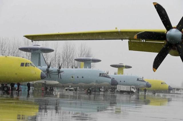 弥补空警-2000数量不足,空警-500大量现身,或