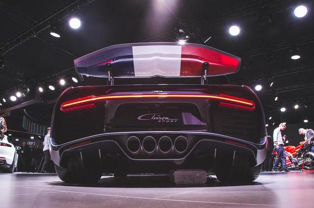 布加迪110周年纪念版Chiron超跑亮相 全球限量20台