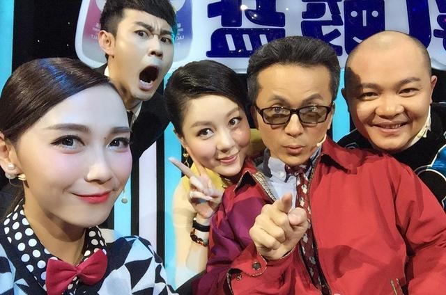 他们出生于不同地区，却在同一所明星学校念过书！
