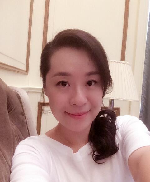 《甄嬛传》莫言师太自拍近照 可爱粉嫩少女心爆棚 !