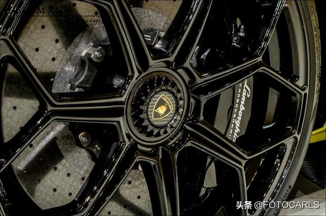 实拍|2019款兰博基尼 Aventador SVJ，770匹圈速之王，喜欢吗？