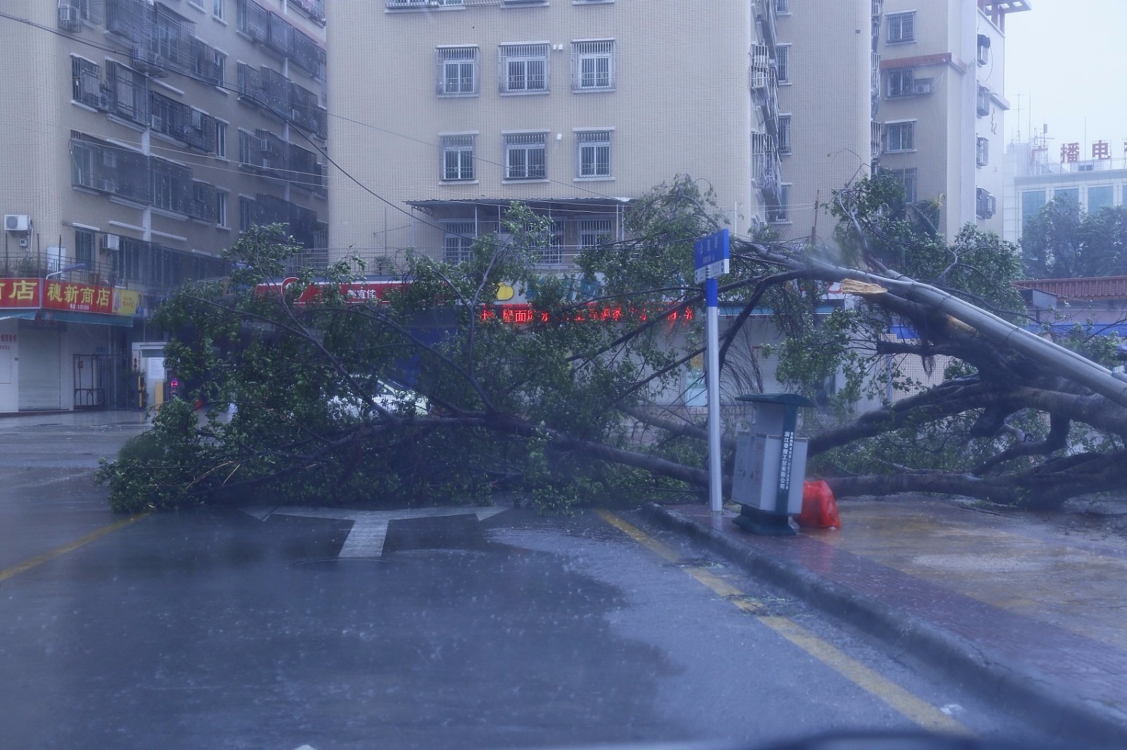 超强台风山竹来了!