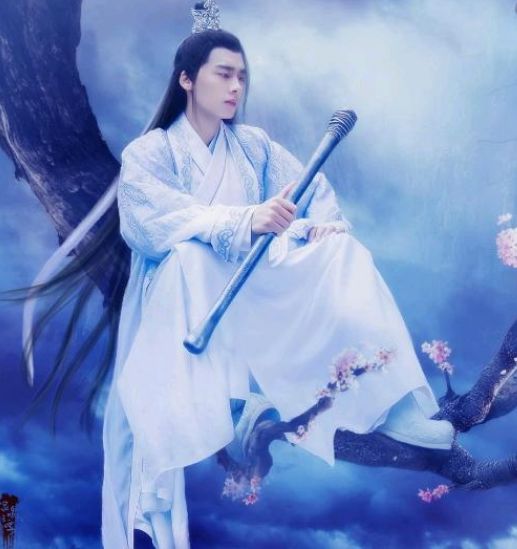 4位白衣飘飘的古装男神,李易峰杨洋上榜,而他得到书迷