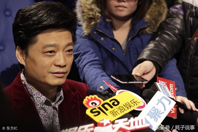 崔永元举报585位明星涉嫌偷税漏税,娱乐圈大地