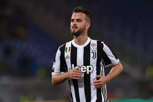 中国球员:马内曾经是我的队友,不受伤的话我可