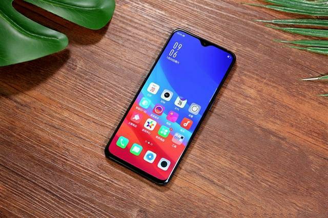 oppor17配置参数,oppor17跑分 oppor17的 coloros5.2系统有哪些提升?