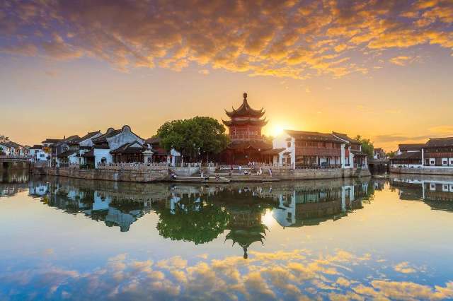 江苏生活压力大的3座城市,榜首宿迁,这座名城同样也是