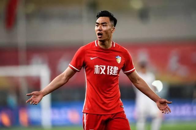 球员超市开张在即,亚泰重返中超有戏了?天津权