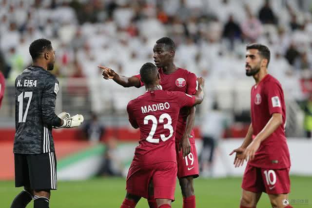 亚洲足球最新排名出炉!中国男足第八被卡塔尔