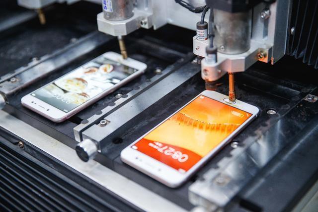 2018年手机市场总出货量下降14%vivo却上涨9%创新成果令人钦佩 2018年手机市场总出货量下降14% vivo却上涨9% 创新成果令人钦佩