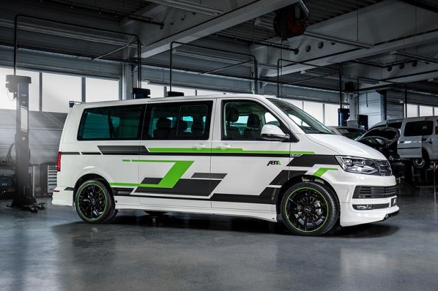 改装版大众电动款e-Transporter车型整体表现运动风格十足