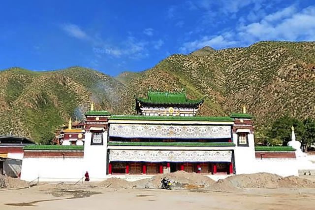 中国哪个寺庙最灵验中国十大最灵验的寺庙 中国哪个寺庙最灵验 中国十大最灵验的寺庙