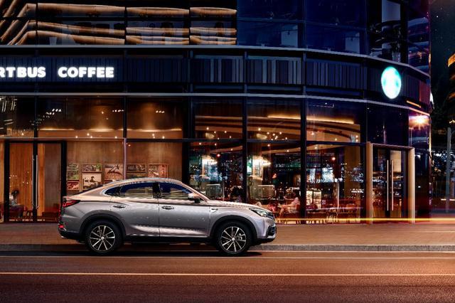 既有才华又有颜值,这样的长安CS85 COUPE年轻人谁不爱?