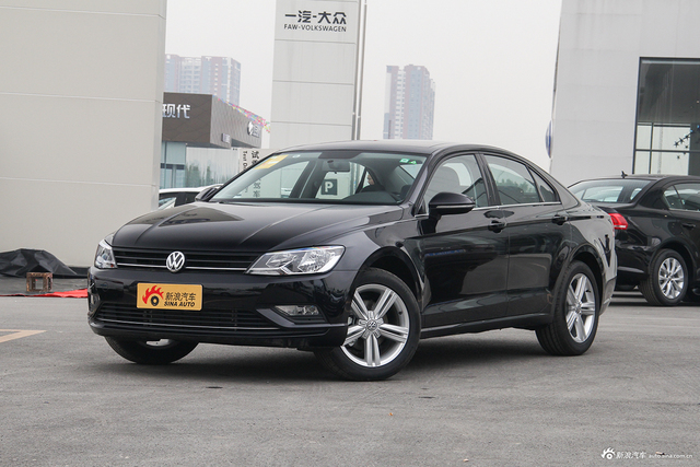 2018款凌渡1.4T手动风尚型230TSI
