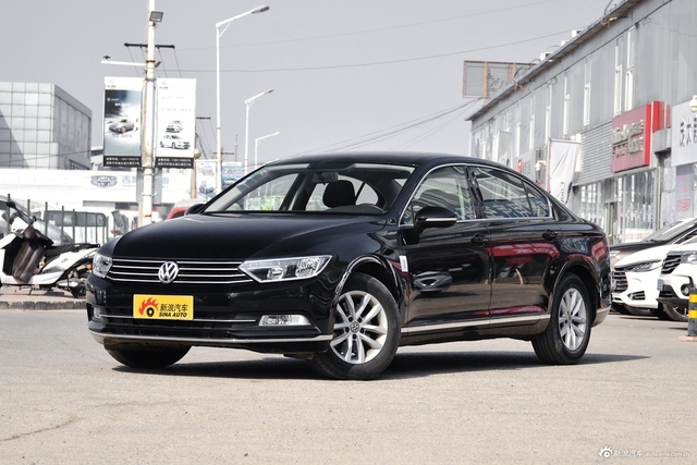 2018款迈腾1.4T自动280TSI DSG舒适型