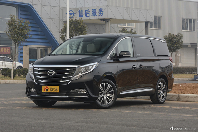 2018款传祺GM8自动320T尊贵版