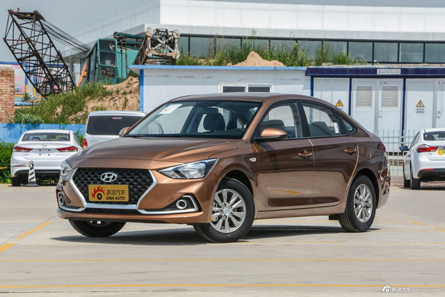 2017款悦动1.6L自动悦值版GLS