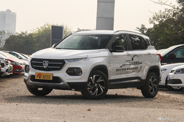 2017款宝骏510 1.5L自动豪华型