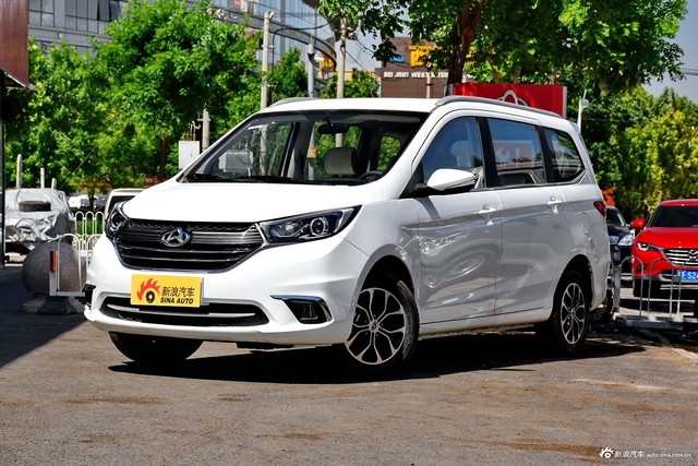 2018款长安A600 1.5L 手动豪华型