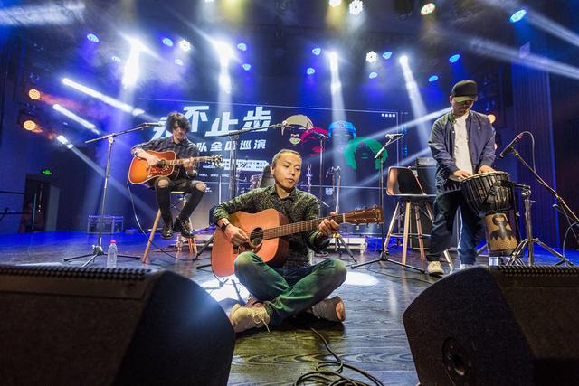 痛仰乐队宣布开启巡演