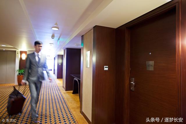 结婚三年了，老公经常出差，我试探了一下老公，我想离婚