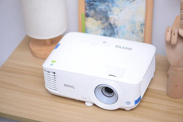 高清又智能,承包你的所有投影需求 明基E580评测