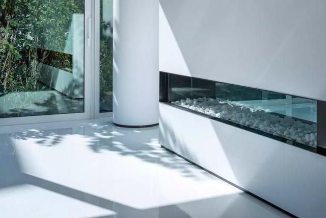 三亚极简白顶级度假别墅,更高一层的生活方式!