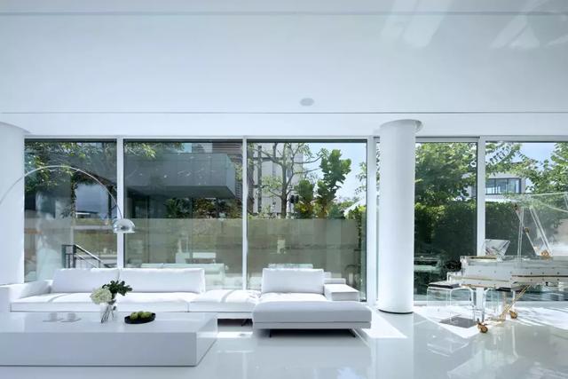 三亚极简白顶级度假别墅,更高一层的生活方式!