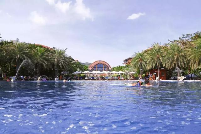 春节最低调的炫富方式是什么?去三亚!