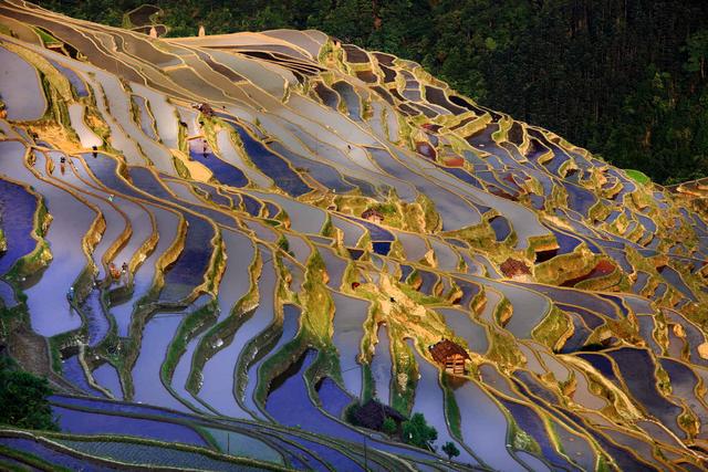 探索被遗忘的川西秘境 ——亚莫措根至相丘曲格首次...