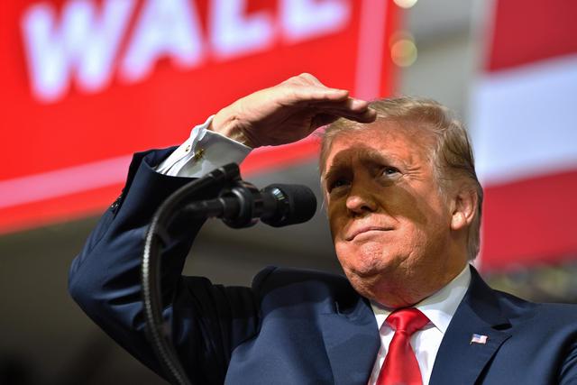 全力阻击特朗普紧急状态令,民主党打响封杀