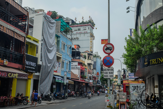 许多中国人跑到这个国家买老婆,说便宜,东北人组团来,你怎么看 许多中国人跑到这个国家买老婆,说便宜,东北人组团来,你怎么看