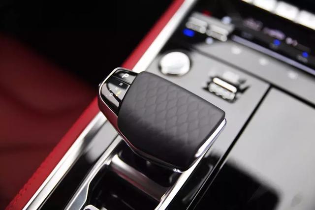 ����2.0T+����8AT �Լݳ���CS85 COUPE