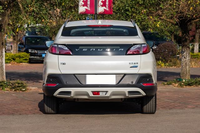 合资太贵、国产怕质量差?这国产SUV搭载奇骏2.0L+CVT,卖12万