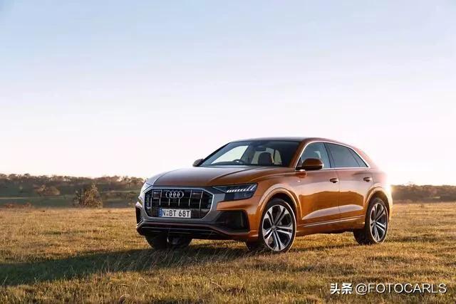 实拍|全新奥迪Q8 55TFSI，一款比X6帅气的轿跑SUV