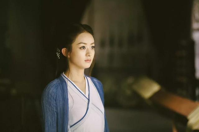 赵丽颖还在坐月子,大女主剧又将袭,与18岁男主