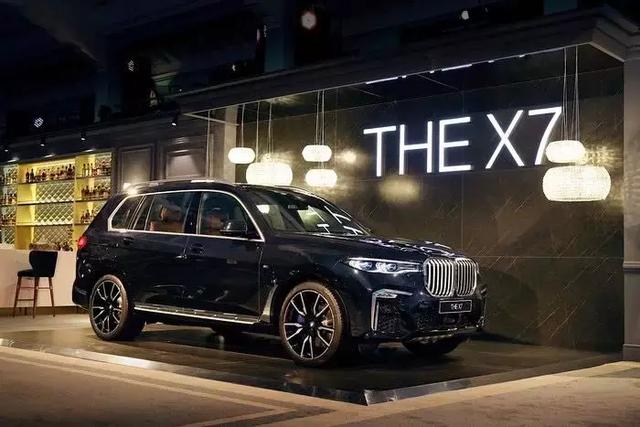 BMW X7售100万元起,BMW正式开启大型豪华车之年