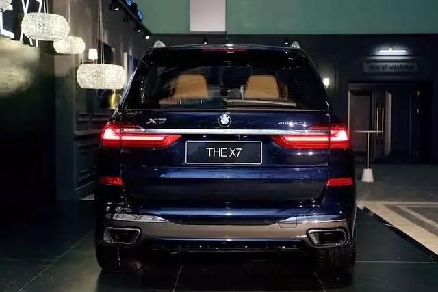 BMW X7售100万元起,BMW正式开启大型豪华车之年