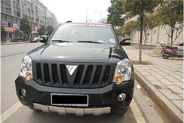 车头看起来像jeep,侧面充满硬派SUV的气势,在农村得到一致好评