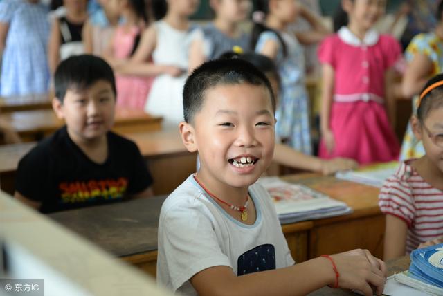 孩子调皮叛逆管不住家长怎么管教才好?不服管