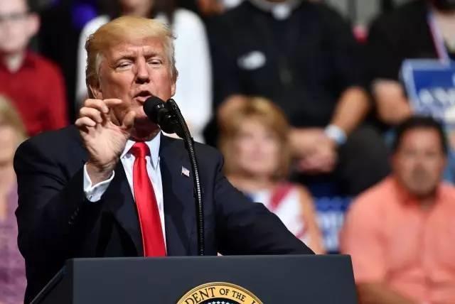 建议西班牙去撒哈拉修墙阻止难民移民,特朗普