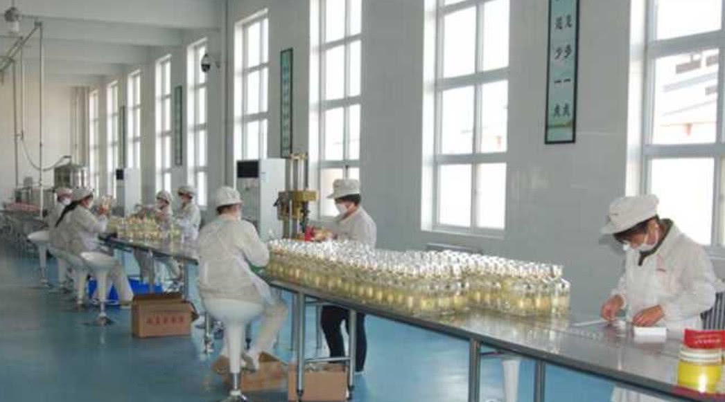 五粮液推出“永不分梨”酒，看完其制作过程，忍不住要买一瓶来喝