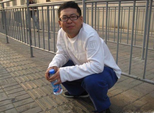 30岁修睿刮了胡子，感觉换了个人，网友直言:估计连乔杉都认不出