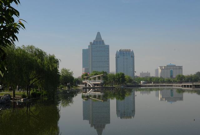 古代人口最多的朝代_古代人口大多在6千万以下,唯独这两个朝代骤增破亿