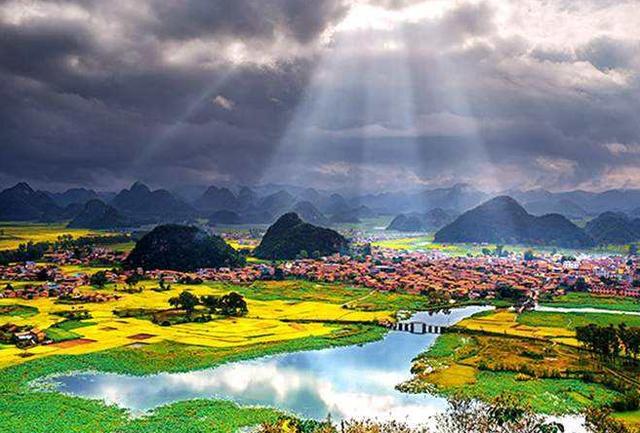 到云南旅游,最适合情侣游玩的6个地方,景美消