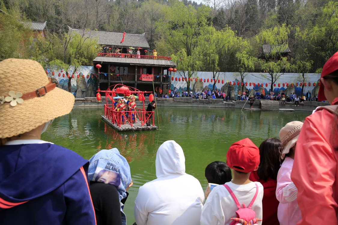 悅庭 Yue On Court：在喧囂的極致處，築一座關於「慢」的當代宮殿 