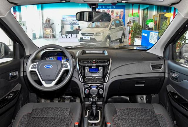 五菱神车迎来劲敌！3.9万比合资还耐造，高配还有自动挡