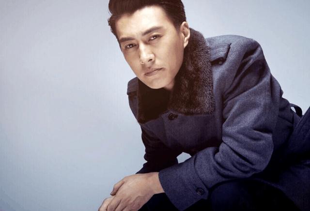 娱乐圈被称"大叔"的5位男星,靳东在榜,而他慢慢淡出